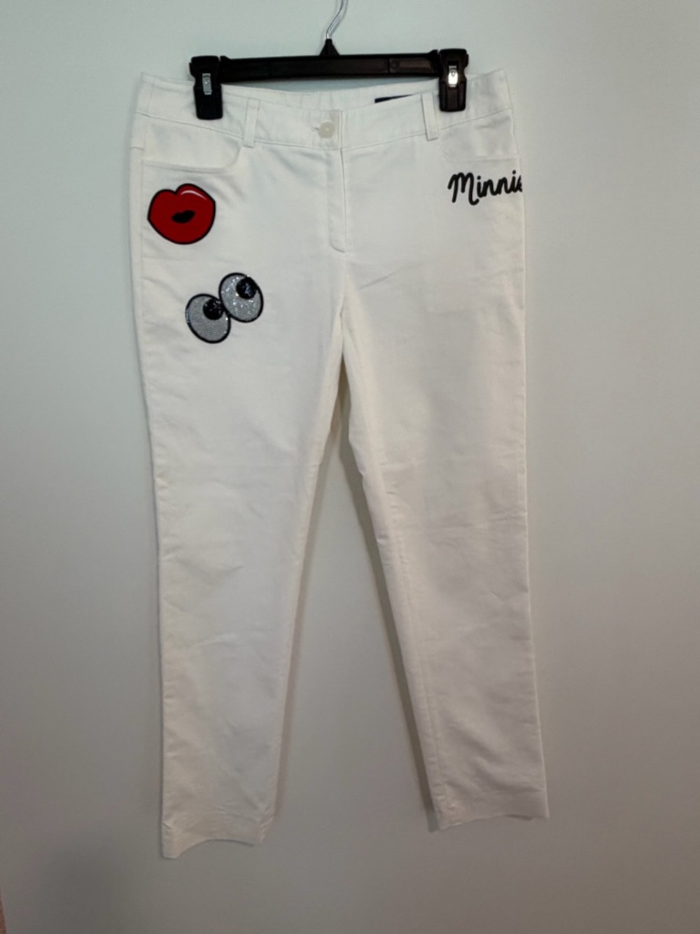 *LIKE NEW* Disney White Minnie Mouse Skinny Jeans with Patches